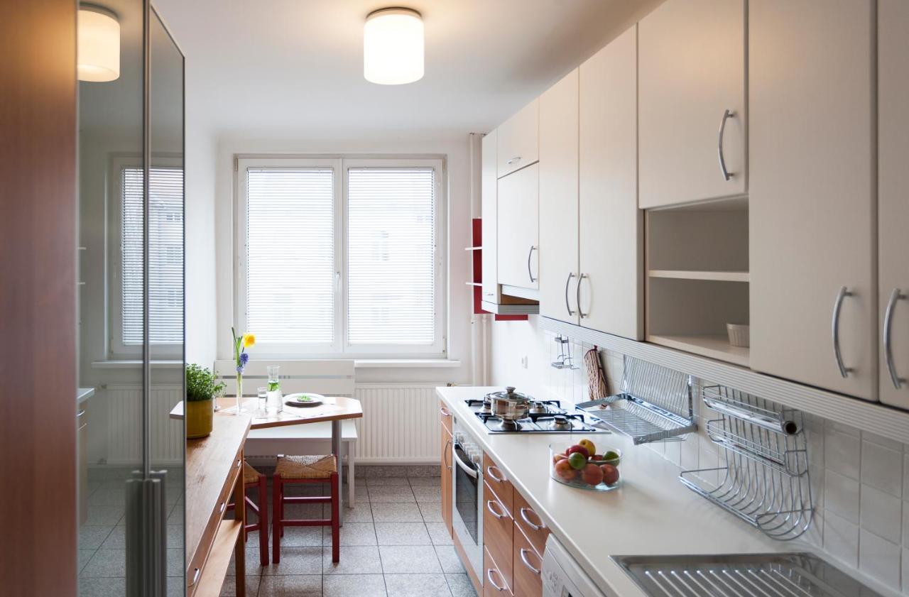 Im 2Ten Business Apartments Вена Экстерьер фото